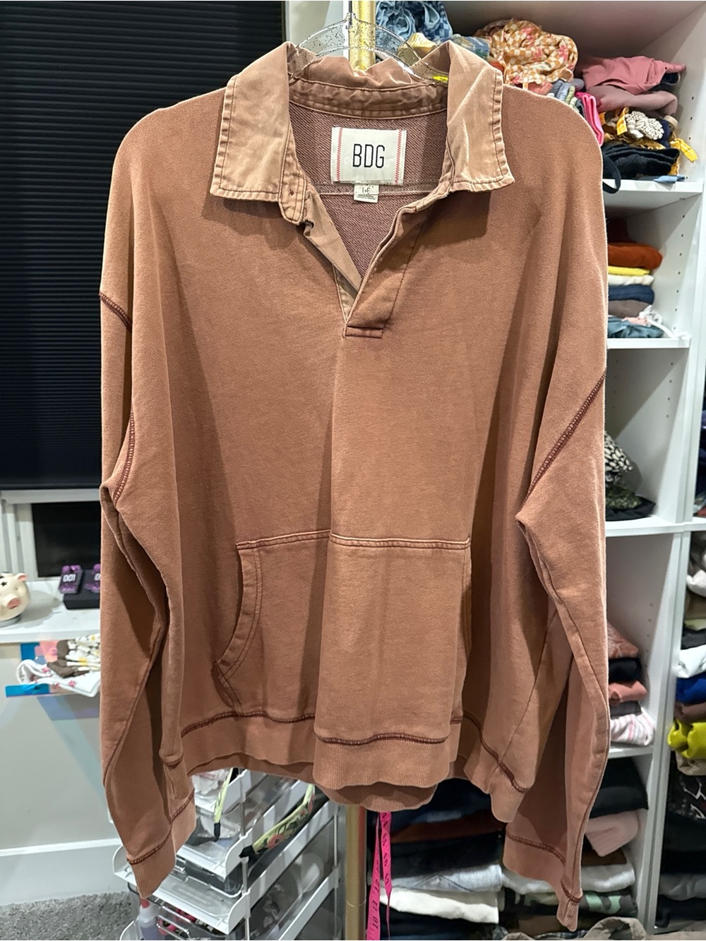 BDG (FLAW) oversized Rust Brown Polo-Style Crewneck Sweatshirt pocket large - Picture 2 of 8